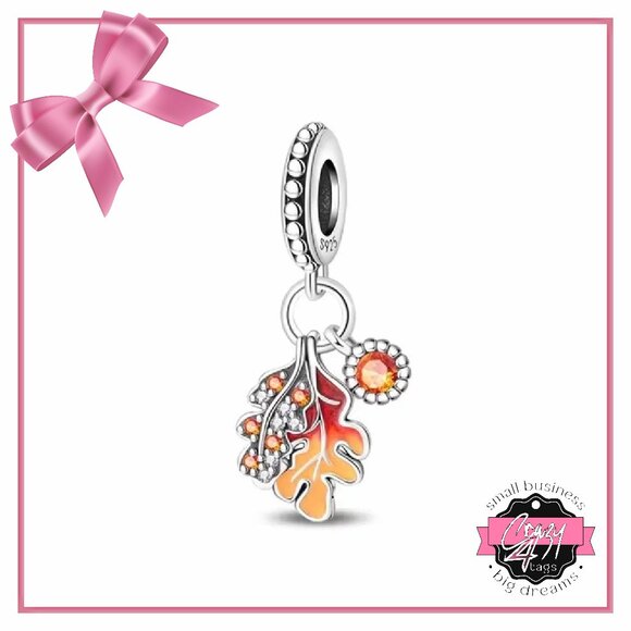 Oak Leaf Charm - Picture 1 of 14